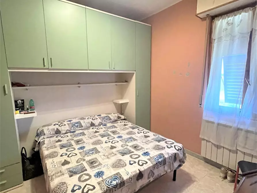 Immagine 10 di Casa bifamiliare in vendita  a Massa