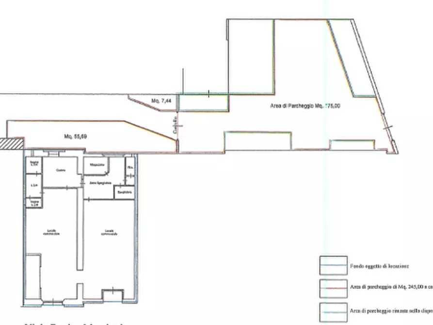 Immagine 3 di Locale commerciale in vendita  a Lucca