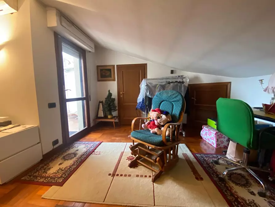 Immagine 24 di Terratetto in vendita  a Pontedera