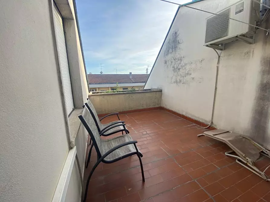 Immagine 26 di Terratetto in vendita  a Pontedera