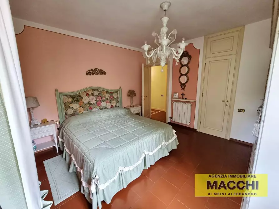 Immagine 20 di Villa in vendita  a Pontedera