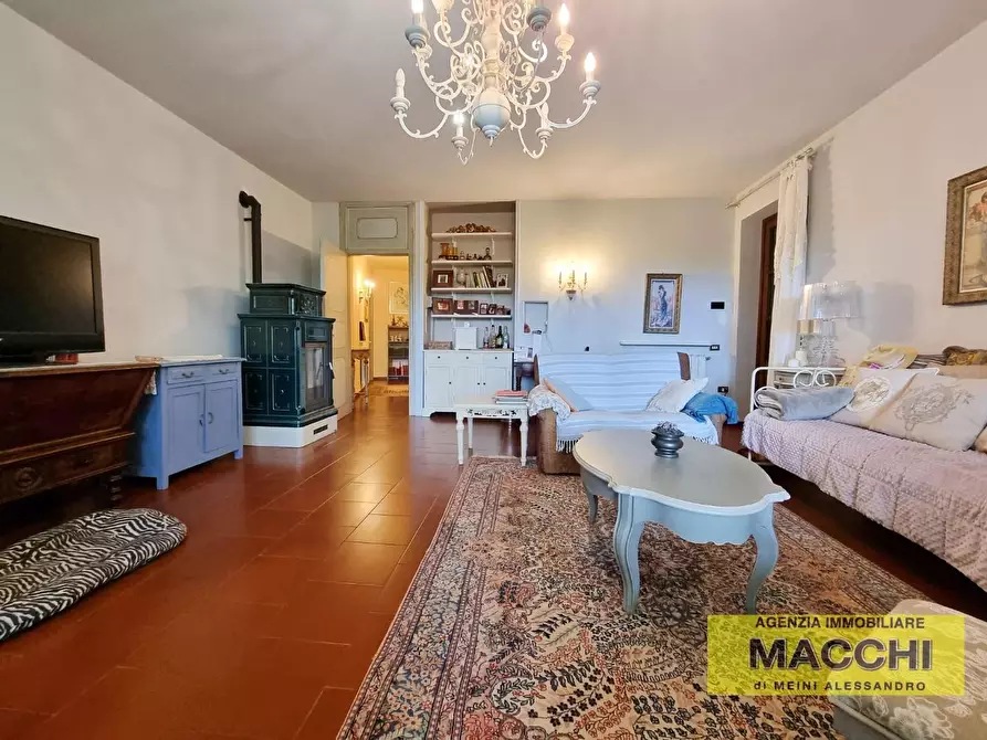 Immagine 28 di Villa in vendita  a Pontedera