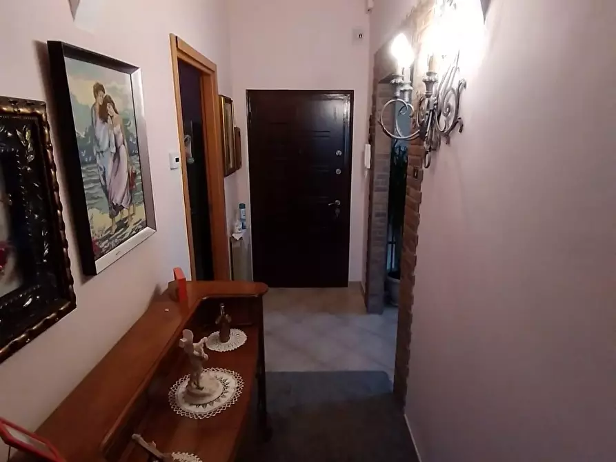 Immagine 6 di Appartamento in vendita  a Carrara