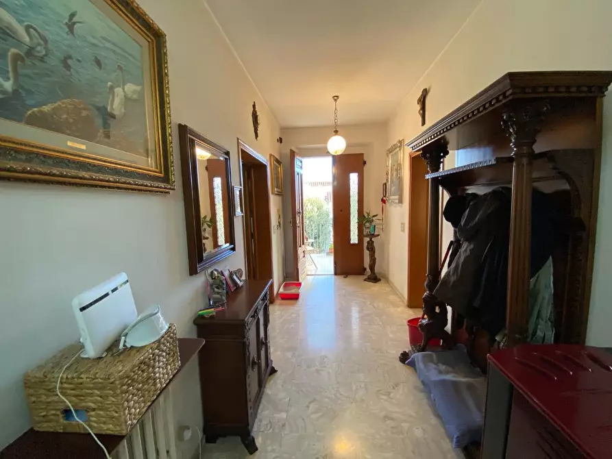 Immagine 16 di Villa in vendita  a Pontedera