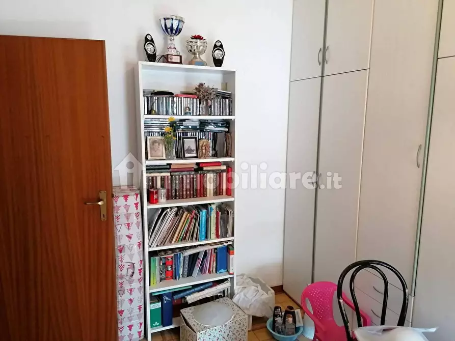 Immagine 5 di Appartamento in vendita  a Carrara