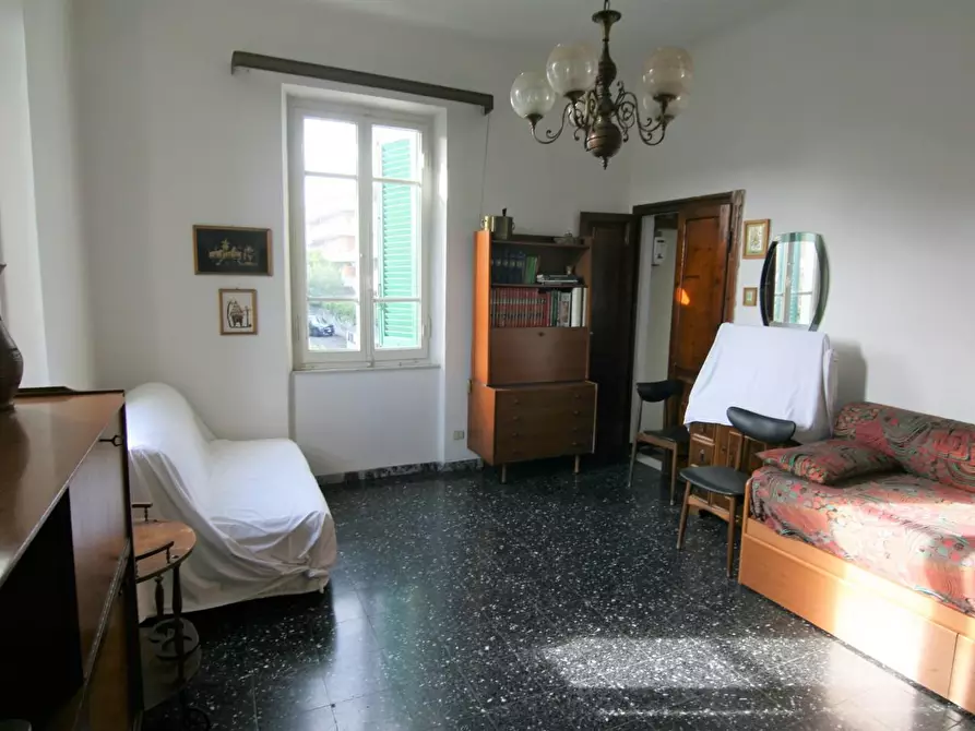 Immagine 5 di Casa semindipendente in vendita  a Carrara
