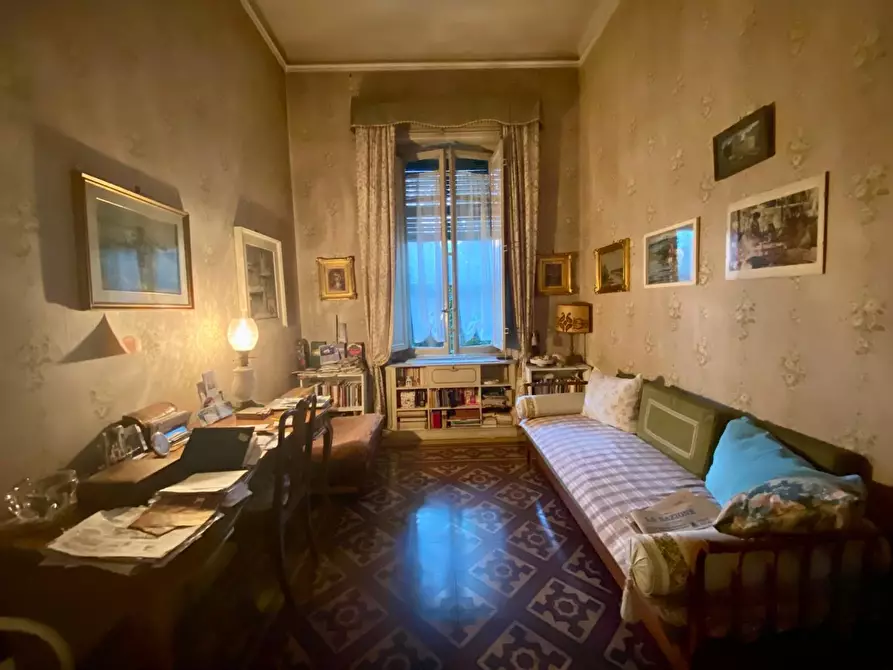 Immagine 16 di Villa in vendita  a Lucca