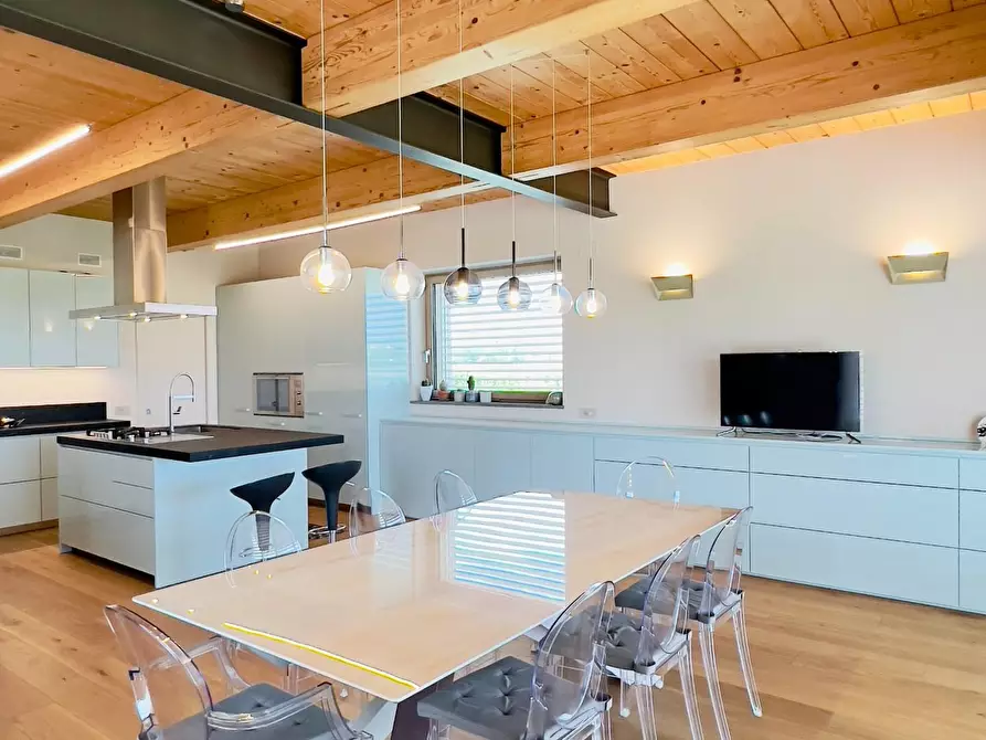 Immagine 9 di Villa in vendita  a Santa Croce Sull'arno