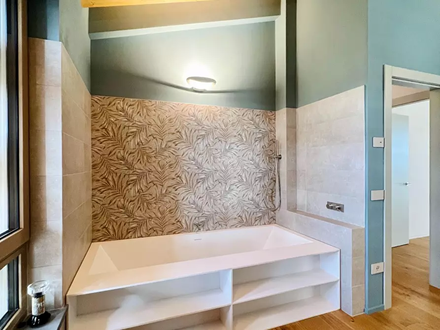 Immagine 21 di Villa in vendita  a Santa Croce Sull'arno