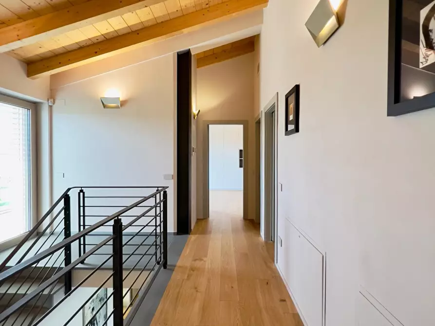 Immagine 18 di Villa in vendita  a Santa Croce Sull'arno