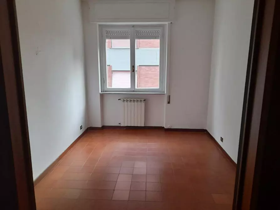 Immagine 12 di Appartamento in vendita  a Carrara