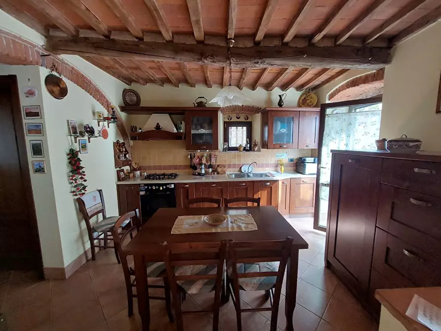 Immagine 20 di Casa bifamiliare in vendita  a Carrara