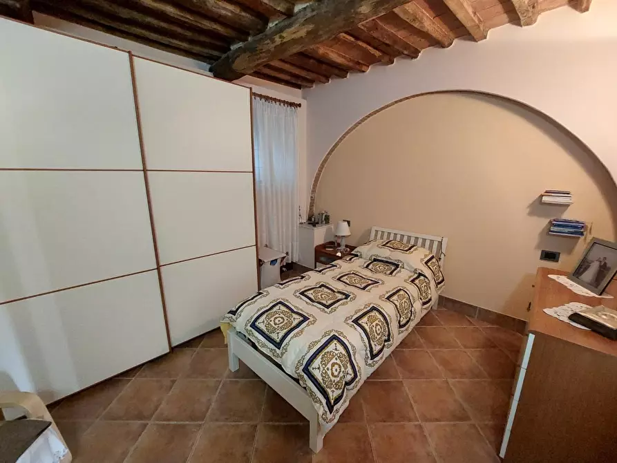 Immagine 16 di Casa bifamiliare in vendita  a Carrara