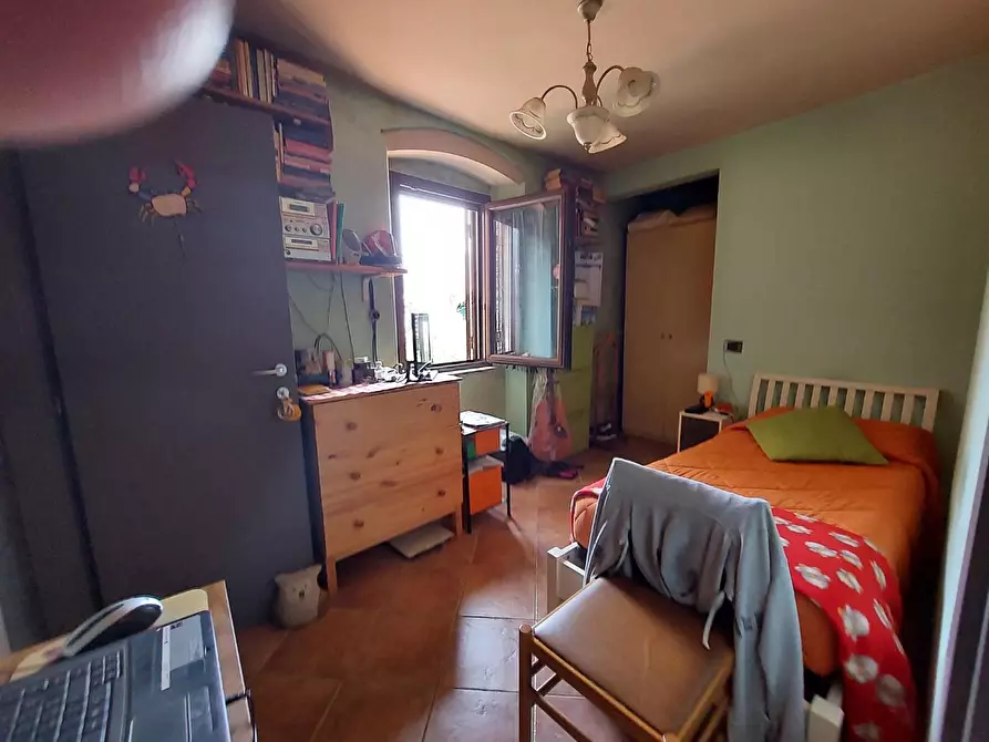 Immagine 6 di Casa bifamiliare in vendita  a Carrara