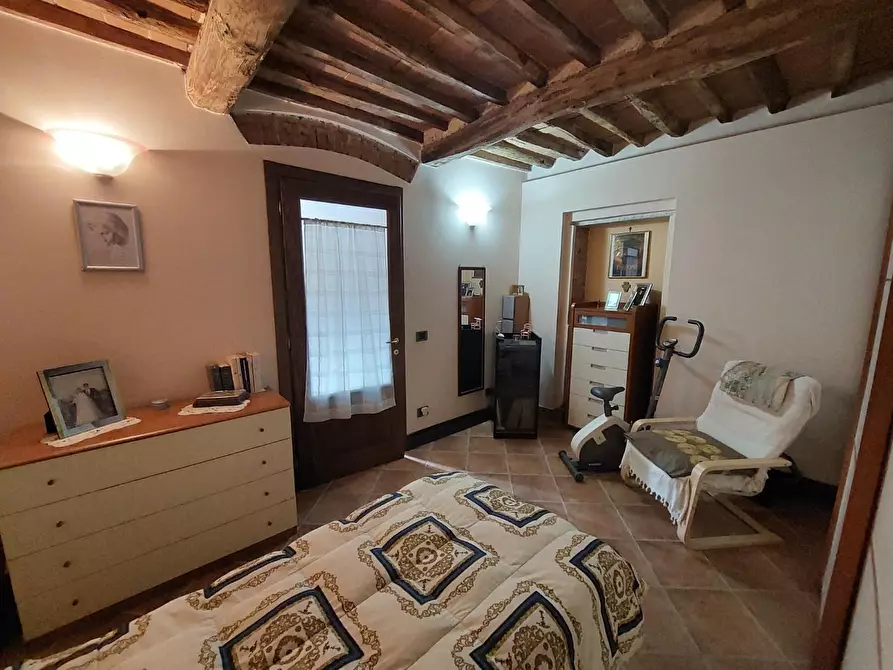 Immagine 18 di Casa bifamiliare in vendita  a Carrara