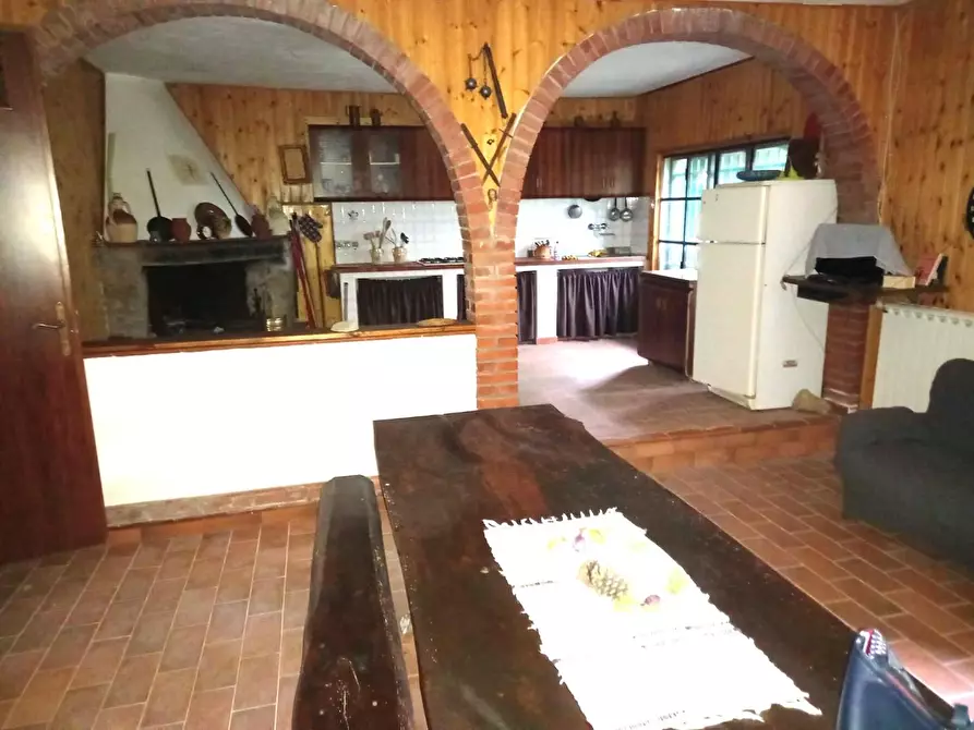 Immagine 20 di Rustico / casale in vendita  a Capannori