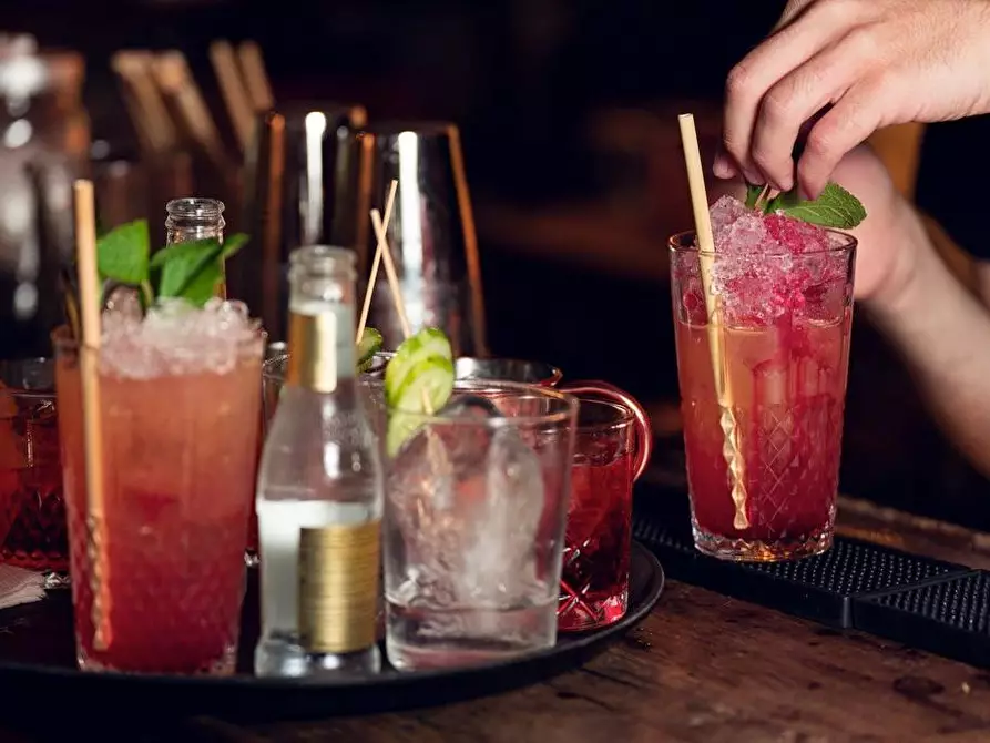 Immagine 2 di Bar / Ristorante in vendita  a Massa