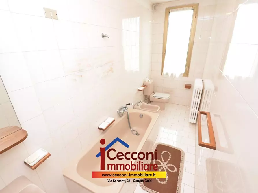 Immagine 10 di Casa indipendente in vendita  a Cerreto Guidi