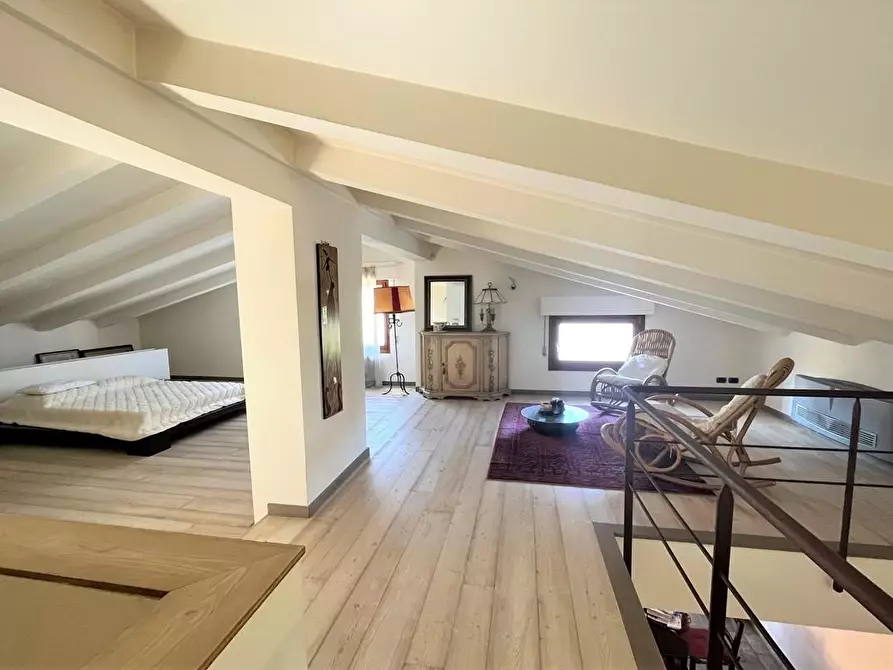 Immagine 12 di Villa in vendita  a Certaldo