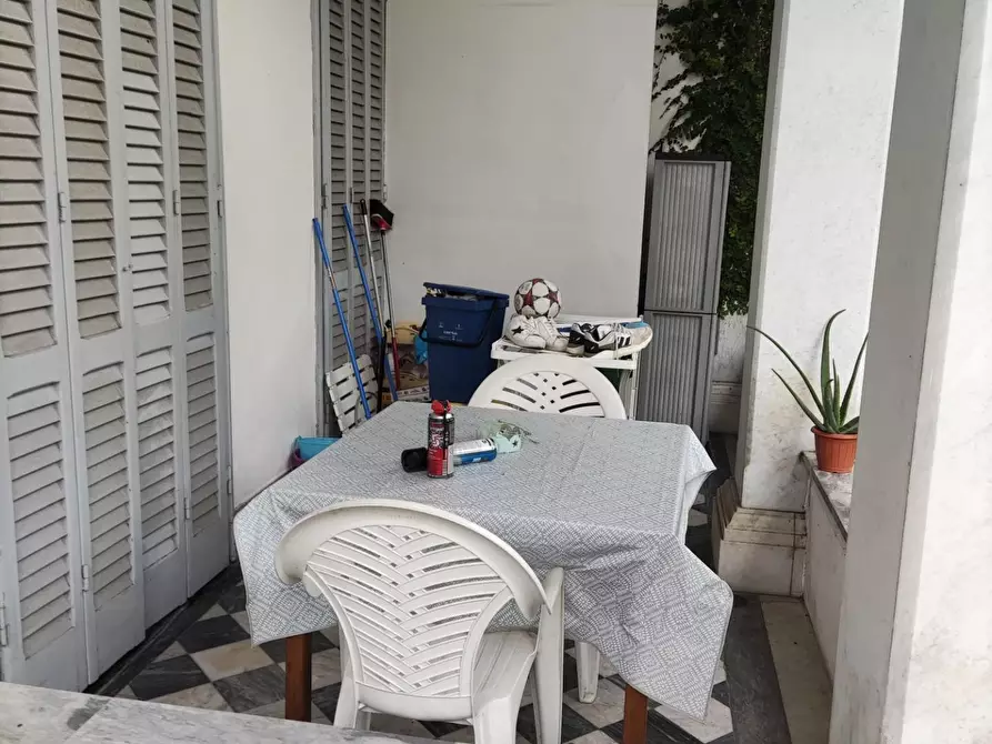 Immagine 19 di Villa in vendita  a Carrara