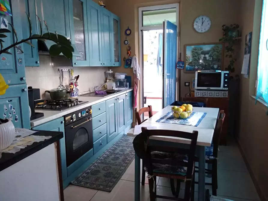 Immagine 19 di Casa semindipendente in vendita  a Carrara