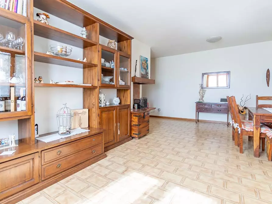 Immagine 7 di Appartamento in vendita  a Lamporecchio