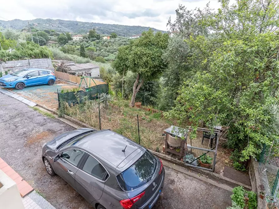 Immagine 31 di Appartamento in vendita  a Lamporecchio