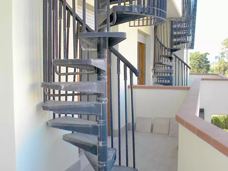 Immagine 9 di Appartamento in vendita  a Pisa