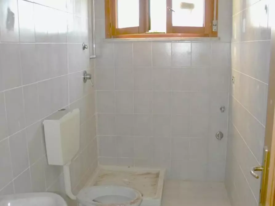 Immagine 13 di Appartamento in vendita  a Pisa