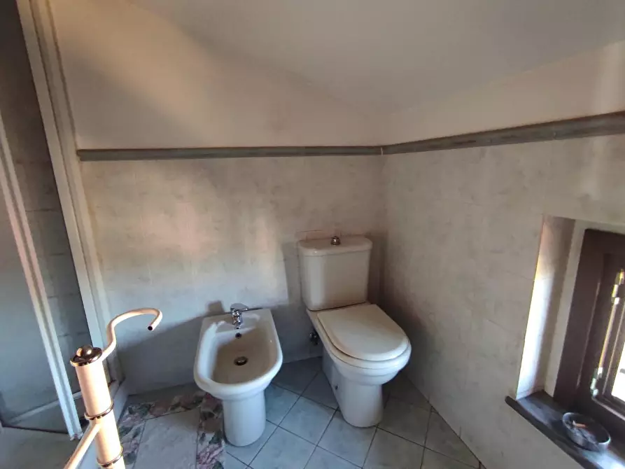 Immagine 18 di Casa semindipendente in vendita  a Castelnuovo Magra