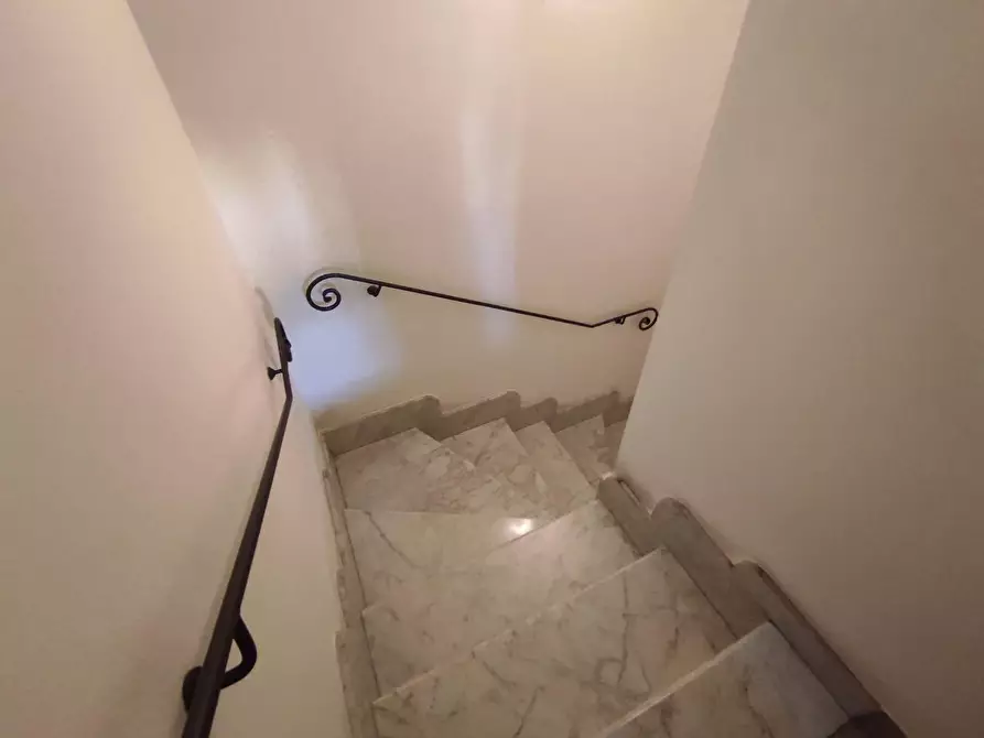 Immagine 20 di Casa semindipendente in vendita  a Castelnuovo Magra