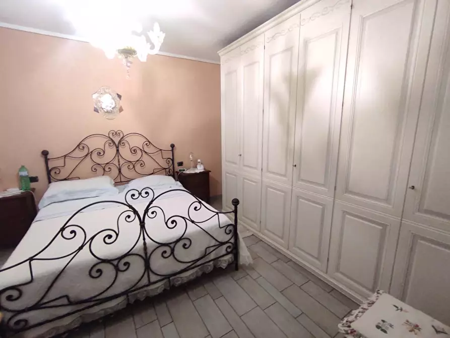 Immagine 6 di Casa semindipendente in vendita  a Castelnuovo Magra