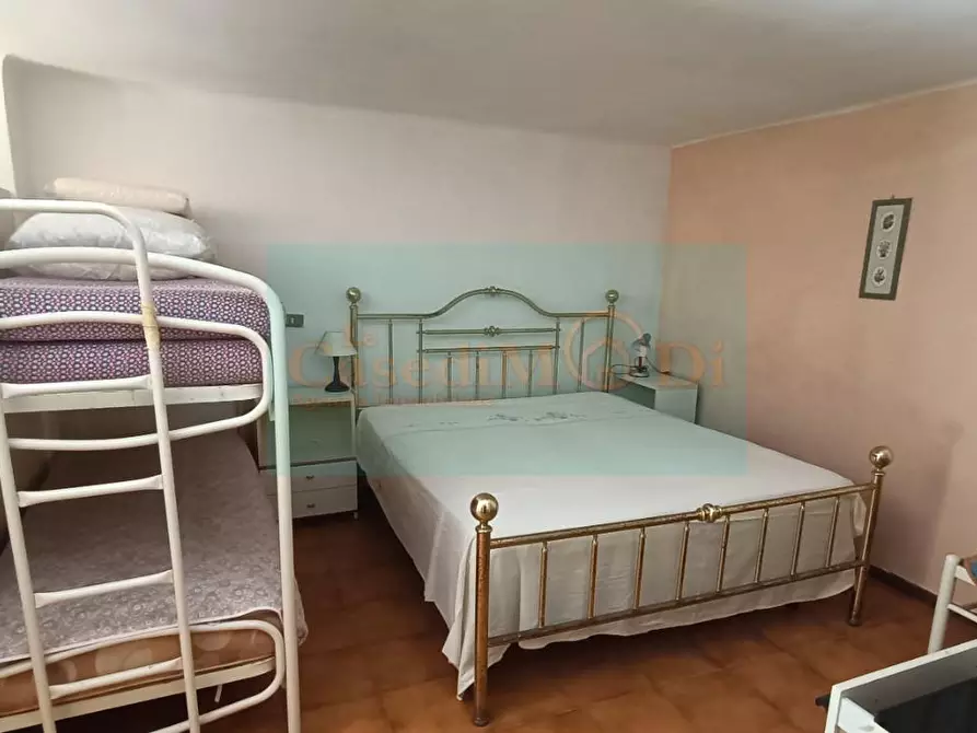 Immagine 58 di Villa in vendita  a Livorno