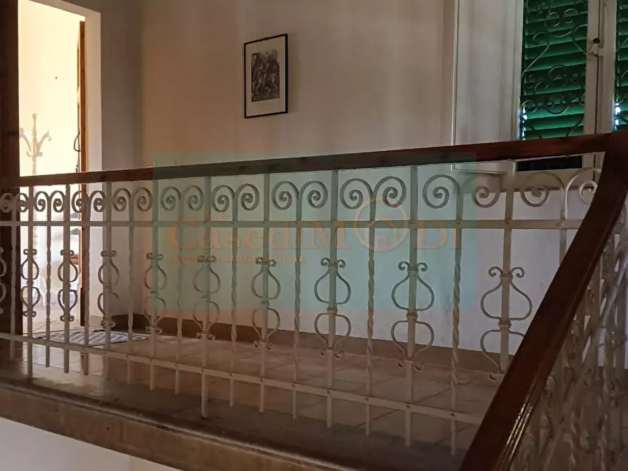 Immagine 41 di Villa in vendita  a Livorno