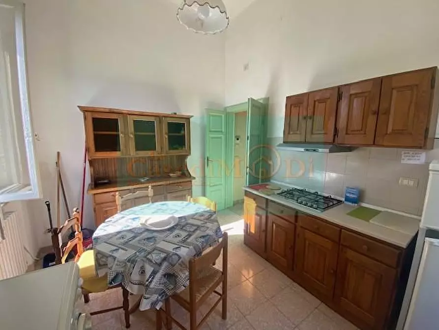 Immagine 21 di Villa in vendita  a Livorno