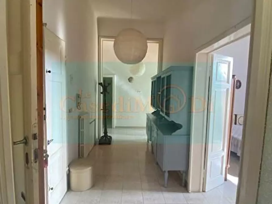 Immagine 40 di Villa in vendita  a Livorno