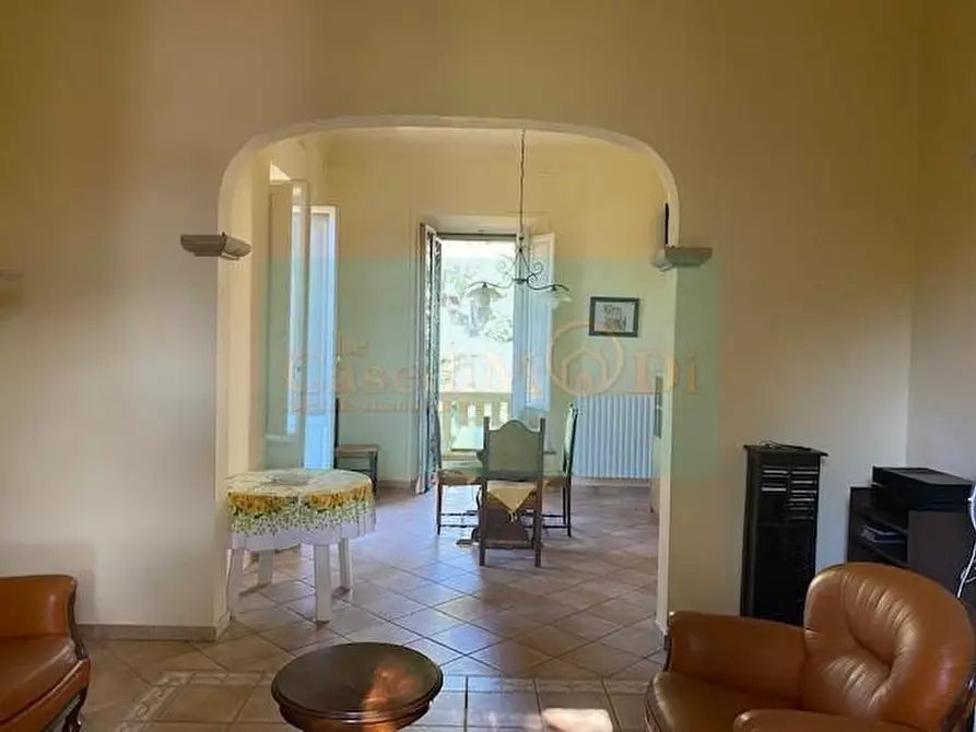 Immagine 17 di Villa in vendita  a Livorno