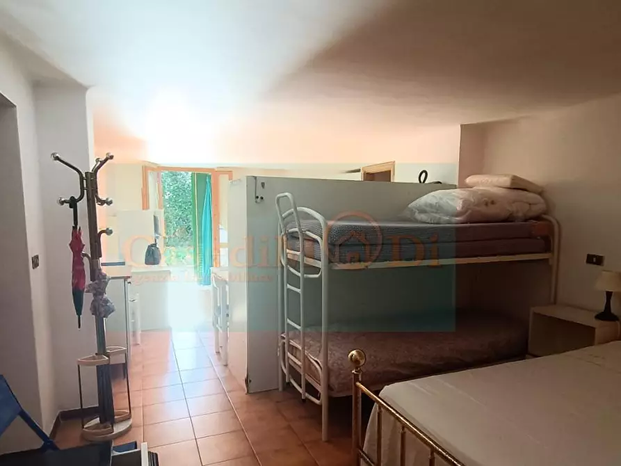 Immagine 59 di Villa in vendita  a Livorno