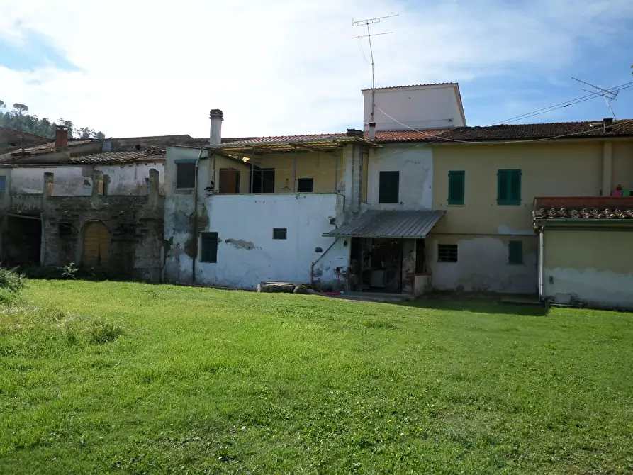 Immagine 30 di Casa colonica in vendita  a San Miniato