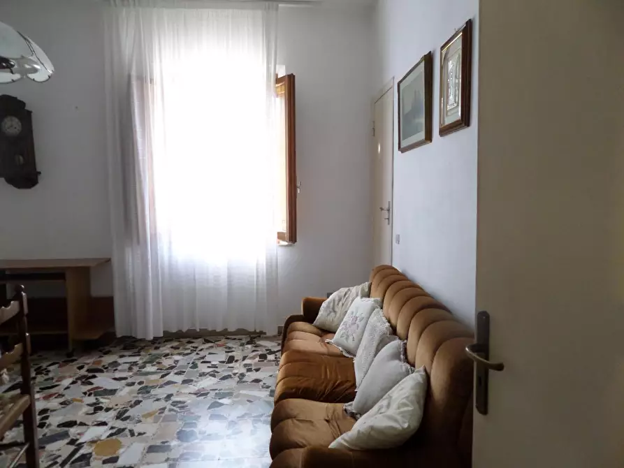 Immagine 21 di Casa colonica in vendita  a San Miniato