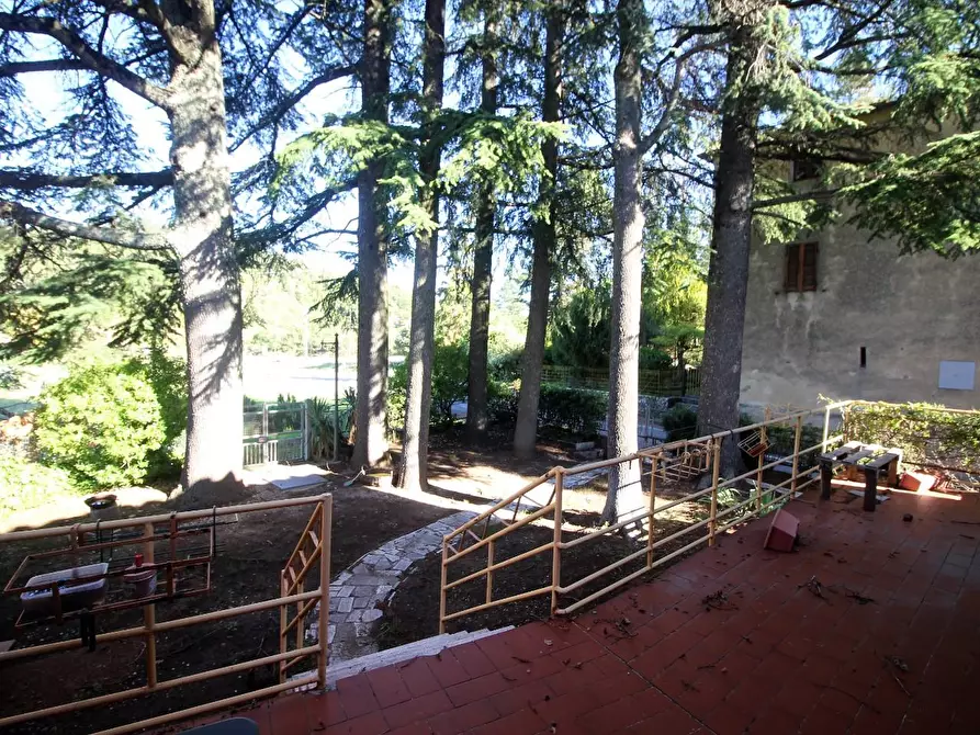 Immagine 10 di Porzione di casa in vendita  a Gaiole In Chianti