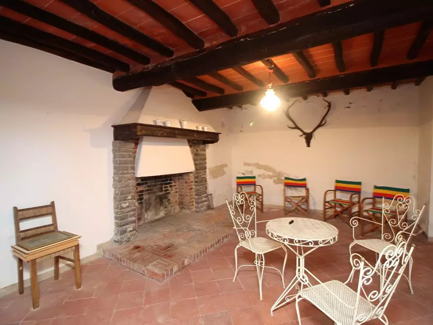 Immagine 7 di Casa colonica in vendita  a Gaiole In Chianti