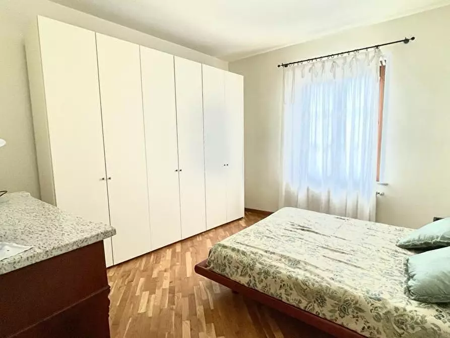 Immagine 15 di Appartamento in vendita  a Cascina