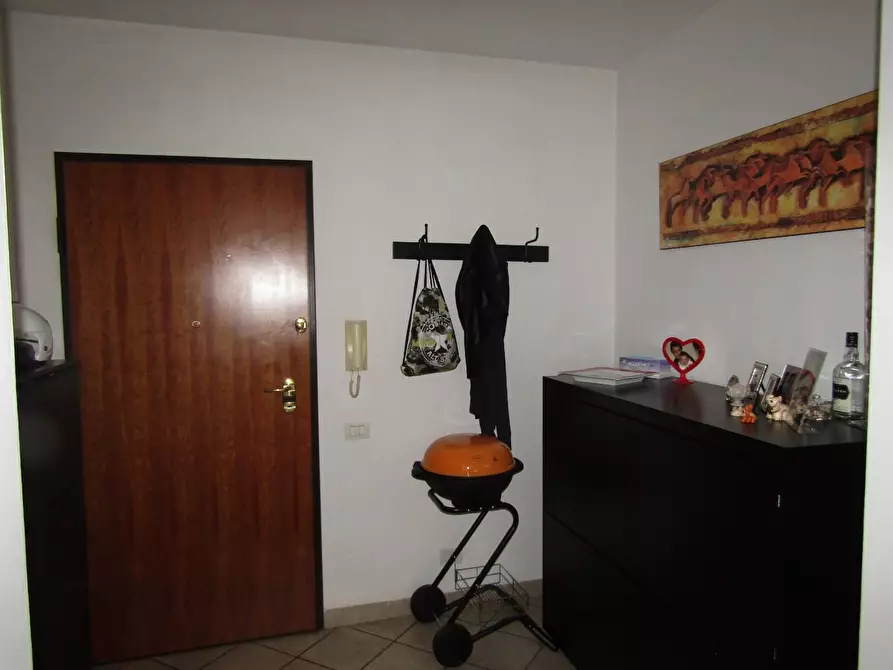 Immagine 4 di Appartamento in vendita  a Carrara