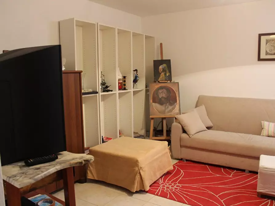 Immagine 14 di Villetta a schiera in vendita  a Carrara