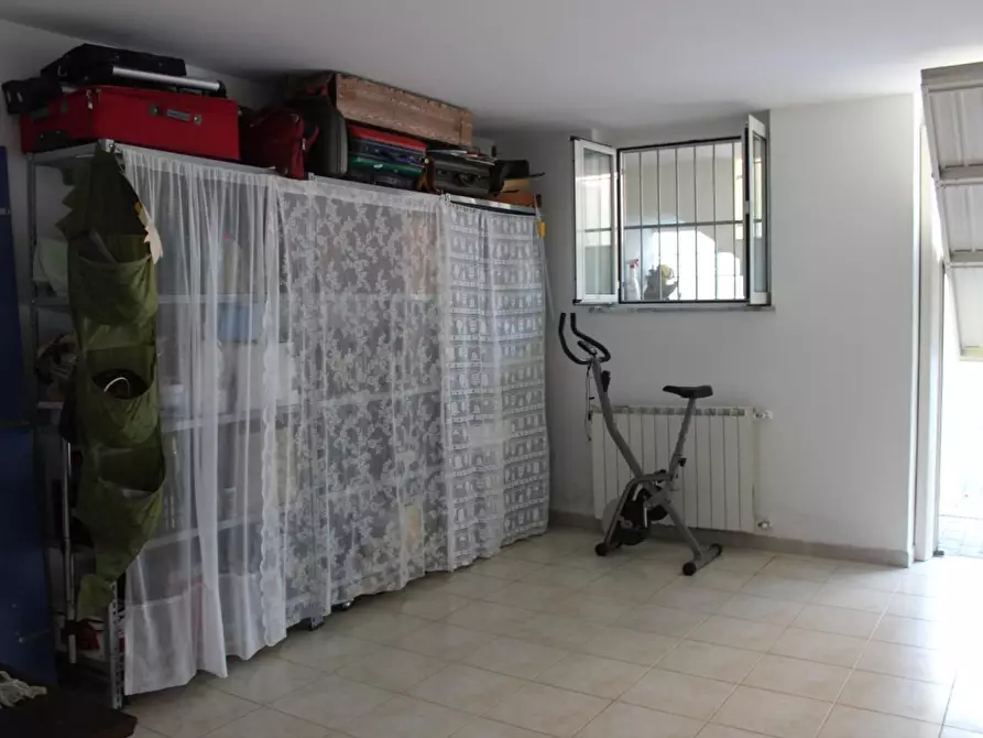 Immagine 12 di Villetta a schiera in vendita  a Carrara