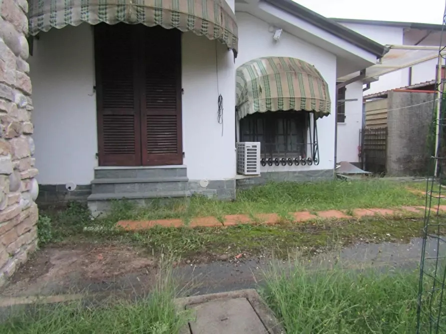 Immagine 7 di Terratetto in vendita  a Carrara