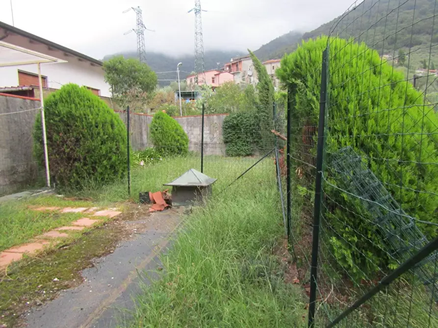 Immagine 8 di Terratetto in vendita  a Carrara