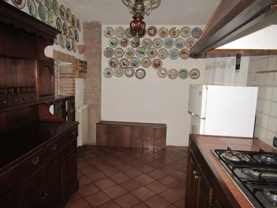 Immagine 2 di Terratetto in vendita  a Carrara