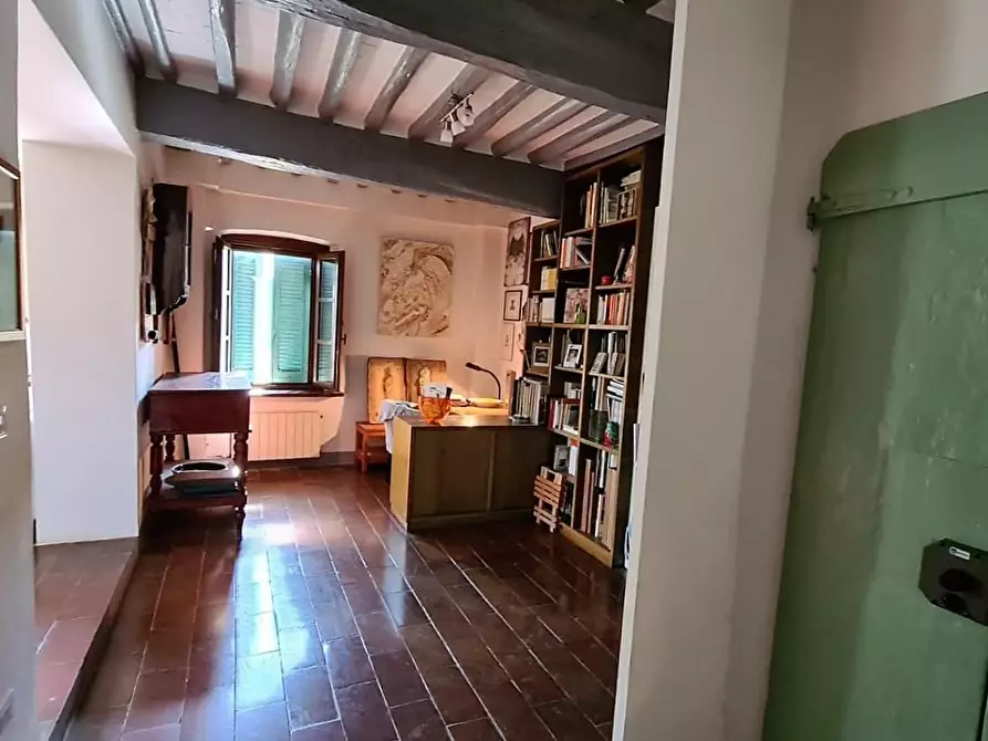 Immagine 17 di Appartamento in vendita  a Santa Croce Sull'arno